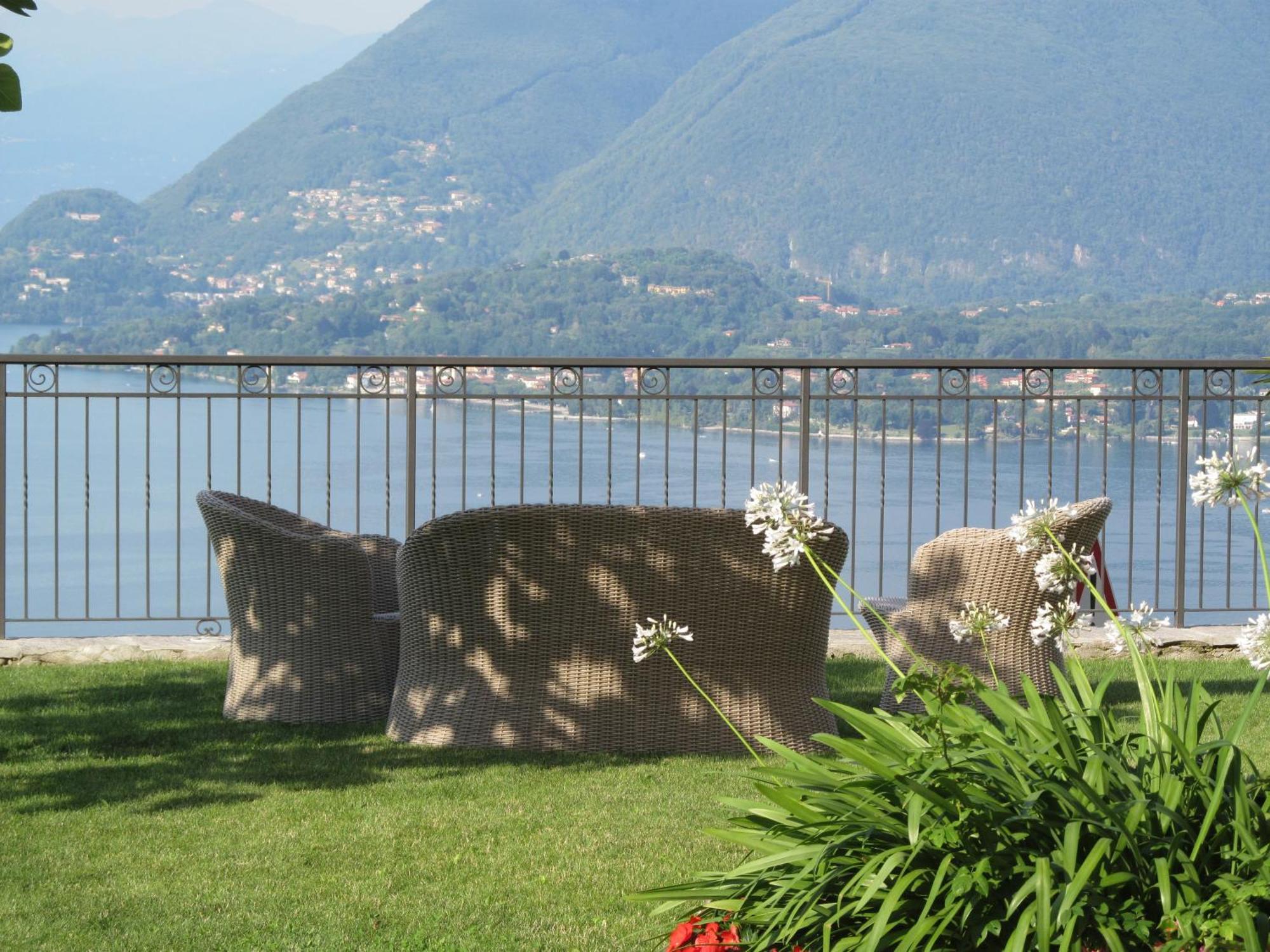 Hotel Brisino Stresa Exterior photo